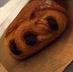 PAIN AU CHOCOLAT Piece